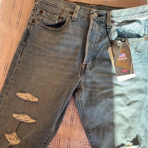 NWT Levi's 501 ripped skinny jeans size 30x28 - Picture 1 of 9